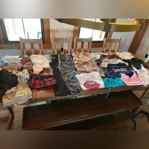 Lot of women’s clothing
